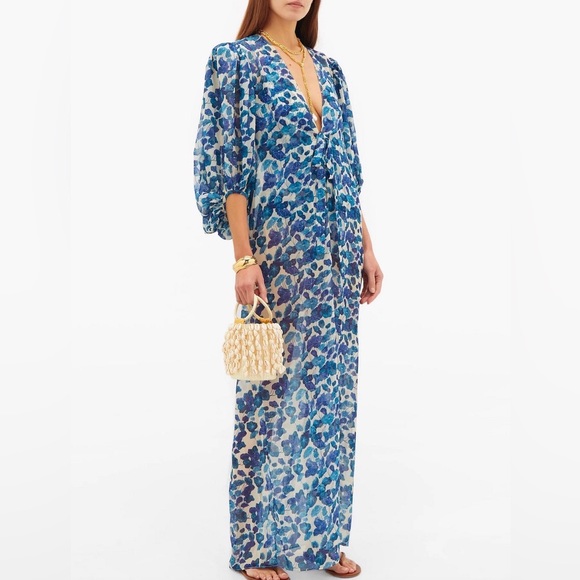Adriana Degreas Dresses & Skirts - Brand new Adriana Degreas SS20 blue lotus chiffon Georgette robe beach cover up